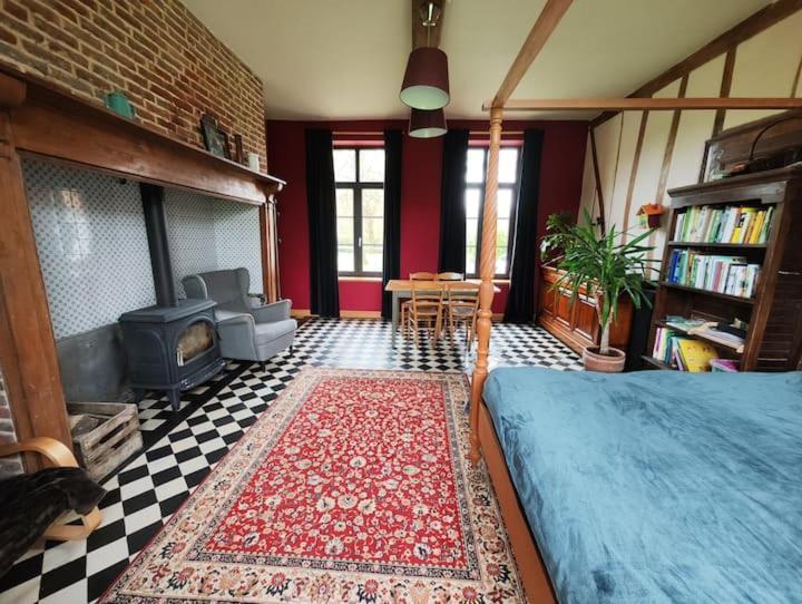 Chambre Spacieuse Avec Vue Sur Clocher Apartment Verchin Ngoại thất bức ảnh